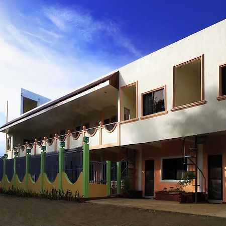 Amerson Pension Place Puerto Princesa Exterior foto