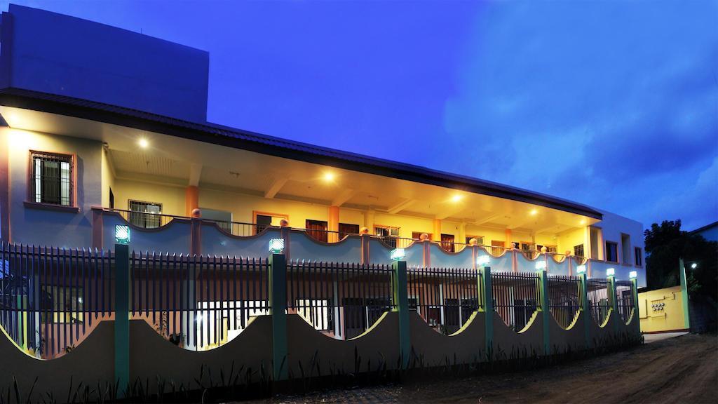 Amerson Pension Place Puerto Princesa Exterior foto