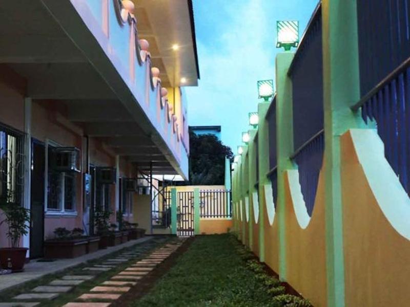 Amerson Pension Place Puerto Princesa Exterior foto