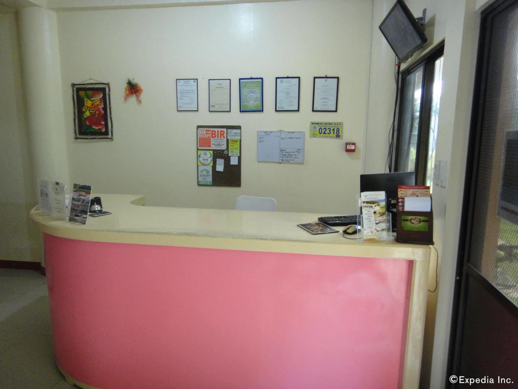 Amerson Pension Place Puerto Princesa Exterior foto